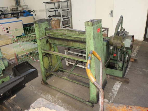 Used Guillotine shears foot-operated for Sale (Auction Premium) | NetBid Industrial Auctions